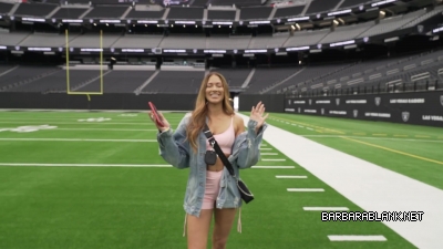 Kelly_Kelly_does_a_backflip_while_touring_Allegiant_Stadium_144.jpg